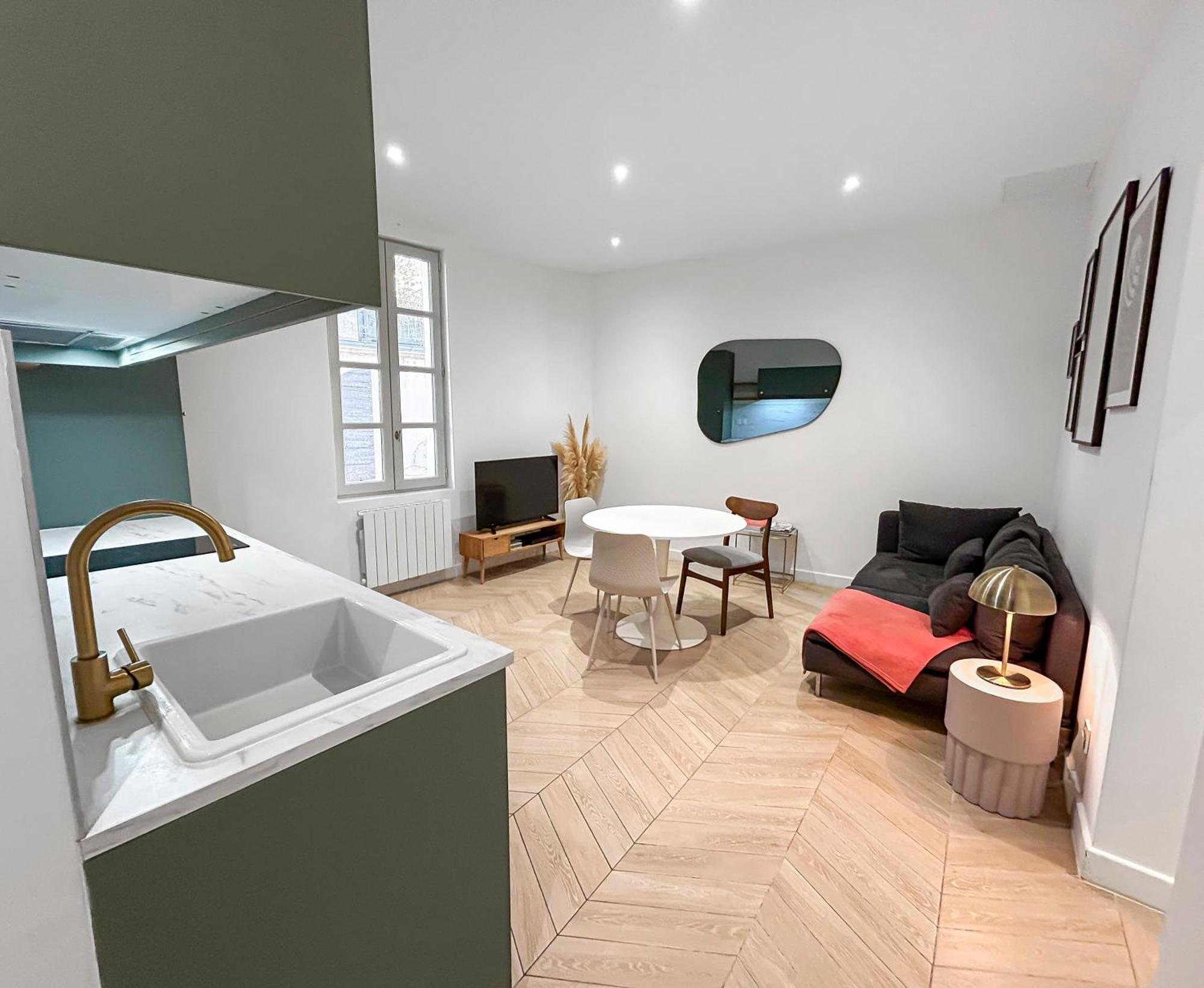 Hebergements Modernes & Cosy A Arles T3 Et T2 Elegants Zewnętrze zdjęcie